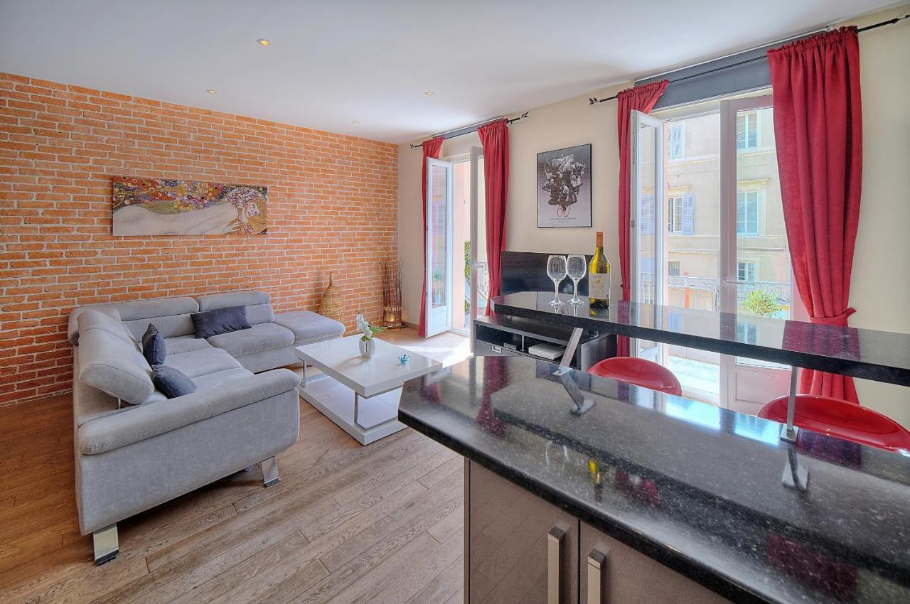 Moderne 3 Pieces Idealement Situe Centre De Cannes L! A2B22 ภายนอก รูปภาพ