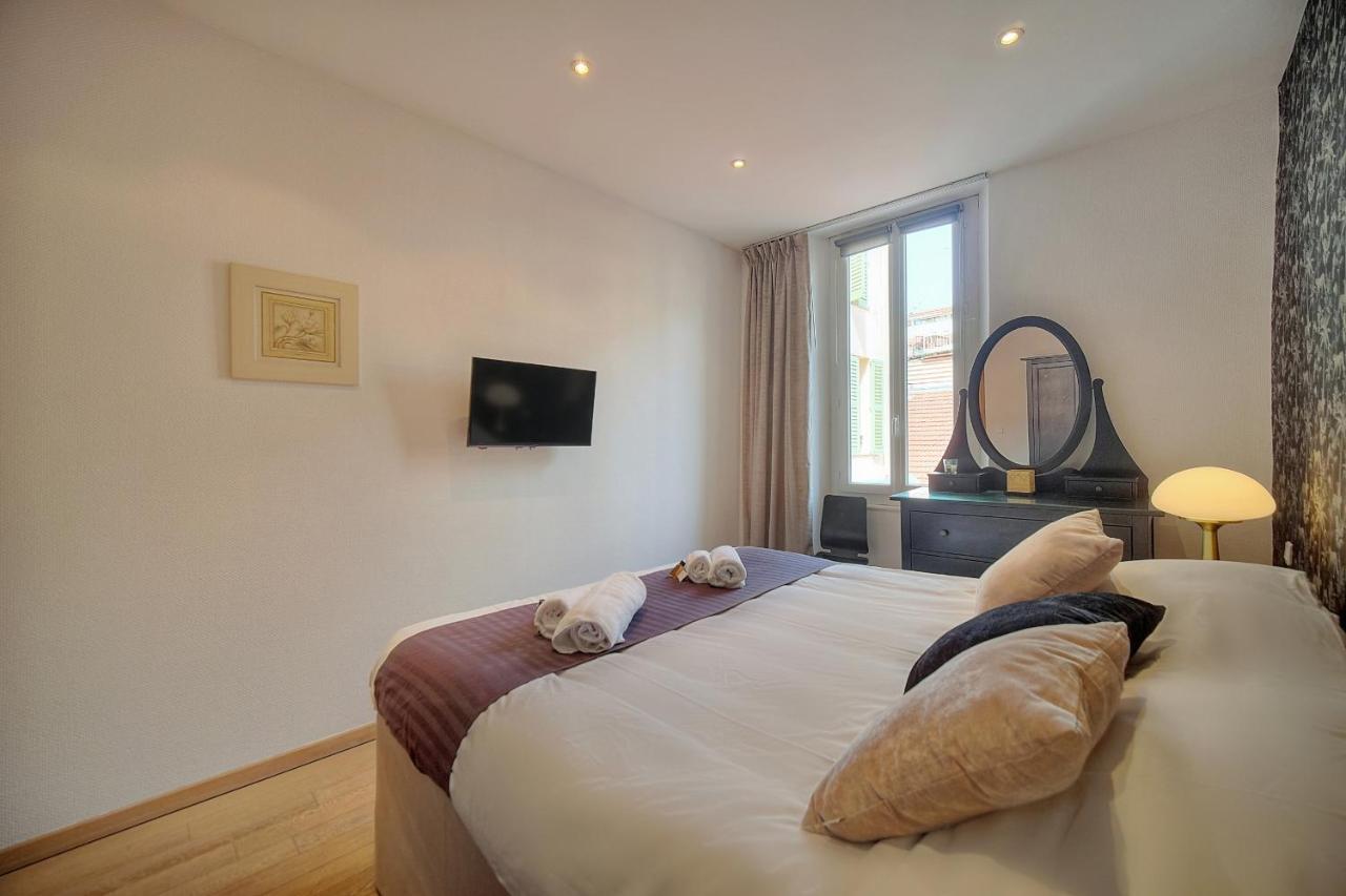 Moderne 3 Pieces Idealement Situe Centre De Cannes L! A2B22 ภายนอก รูปภาพ