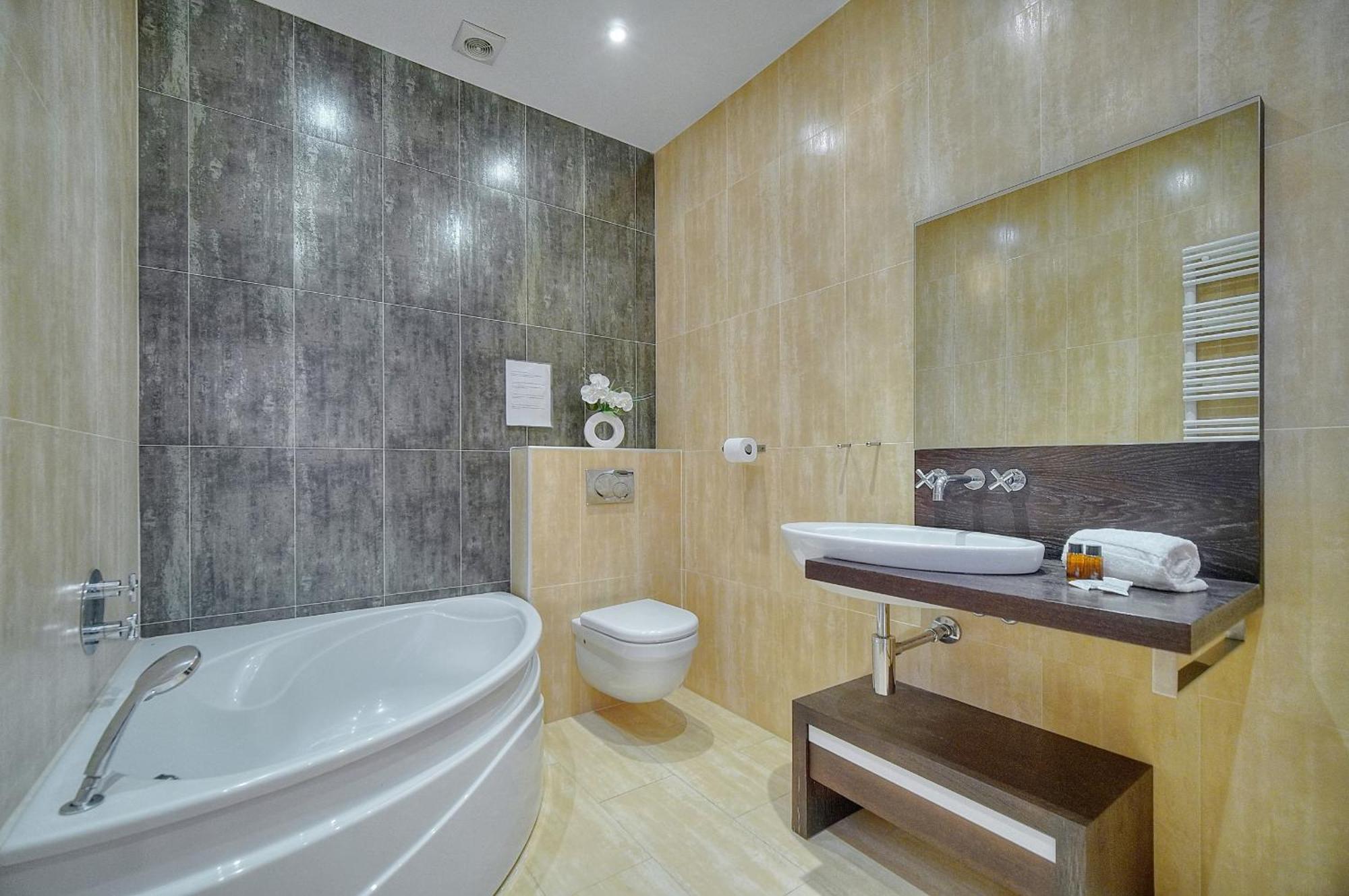 Moderne 3 Pieces Idealement Situe Centre De Cannes L! A2B22 ภายนอก รูปภาพ