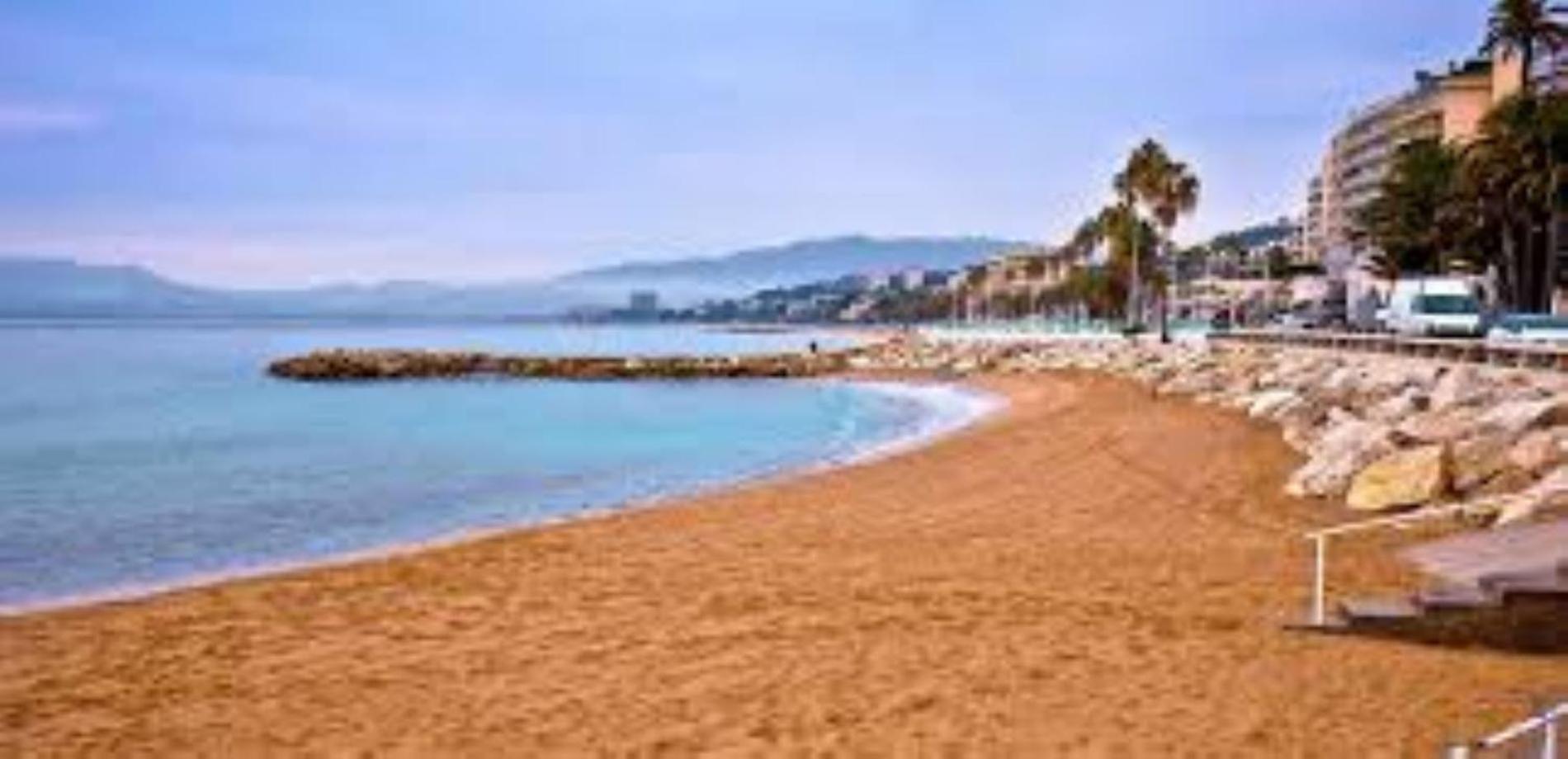 Moderne 3 Pieces Idealement Situe Centre De Cannes L! A2B22 ภายนอก รูปภาพ